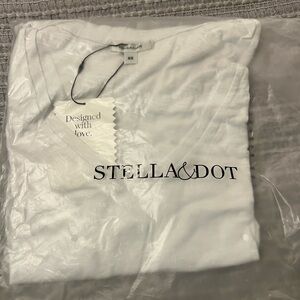 New in packaging - White Twist Tee by Stella & Dot - Size XS